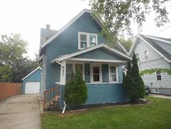 Foreclosure Listing in W NEWHALL AVE WAUKESHA, WI 53186