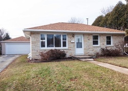 Foreclosure Listing in S MORELAND BLVD WAUKESHA, WI 53188