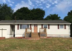 Foreclosure Listing in FISH RD TIVERTON, RI 02878