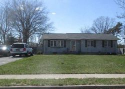 Foreclosure Listing in N CLINTON AVE BAY SHORE, NY 11706