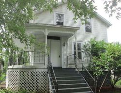 Foreclosure Listing in N MAPLE ST MOMENCE, IL 60954