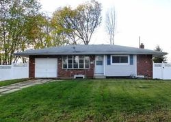 Foreclosure Listing in PLANE TREE LN SAINT JAMES, NY 11780