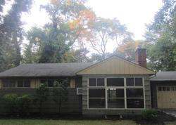 Foreclosure Listing in CEDAR DR HUNTINGTON, NY 11743