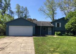 Foreclosure Listing in ASHLEY DR LAKE ORION, MI 48359