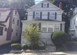 Foreclosure Listing in RIDGEHURST RD WEST ORANGE, NJ 07052