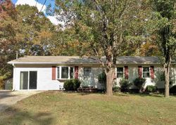 Foreclosure Listing in PLEASANT HILL RD LEXINGTON, TN 38351