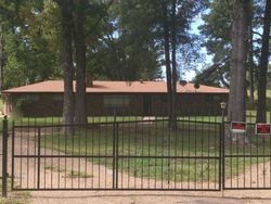Foreclosure Listing in FM 125 S LINDEN, TX 75563