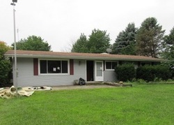 Foreclosure Listing in E BRADLEY AVE MOMENCE, IL 60954