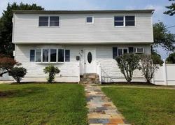  Chelsea Ave, West Babylon NY