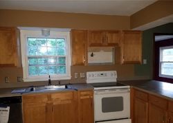 Foreclosure Listing in PEMBROKE DR MANLIUS, NY 13104