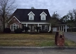 Foreclosure Listing in VALCOUR LN DESTREHAN, LA 70047