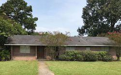 Foreclosure in  KINGLET DR Baton Rouge, LA 70809