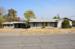 Foreclosure Listing in E DANNER AVE PORTERVILLE, CA 93257