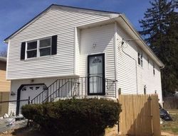 Foreclosure Listing in JUANITA AVE HUNTINGTON, NY 11743