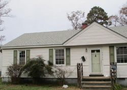 Foreclosure Listing in E NINE MILE RD SANDSTON, VA 23150