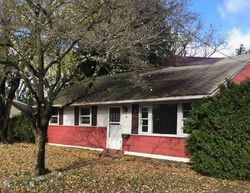 Foreclosure Listing in HOLLY DR WEST BERLIN, NJ 08091