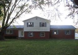 Foreclosure Listing in W FARMDALE DR DALEVILLE, IN 47334