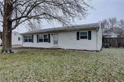 Foreclosure Listing in LEWIS DR MOORESVILLE, IN 46158