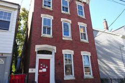 Foreclosure Listing in E BROAD ST BURLINGTON, NJ 08016