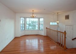 Foreclosure Listing in VANITY FAIR DR GREENBELT, MD 20770