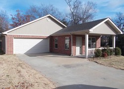  W 13th St, Little Rock AR