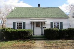 Foreclosure Listing in ESSEX AVE WATERBURY, CT 06704