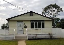 Foreclosure Listing in VESPUCCI AVE COPIAGUE, NY 11726