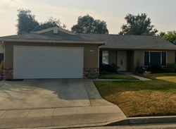 Foreclosure Listing in W ASHCROFT AVE FRESNO, CA 93722