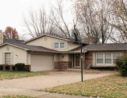 Foreclosure in  W TANGLEWOOD DR Arlington Heights, IL 60004