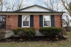  Winter Garden Ct, Louisville KY