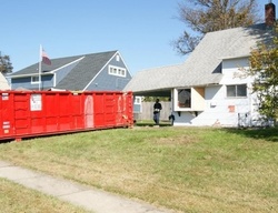  Red Maple Ln, Levittown PA