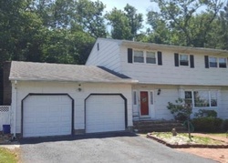 Foreclosure Listing in AVON WAY PARLIN, NJ 08859
