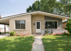 Foreclosure Listing in W MADISON DR NILES, IL 60714