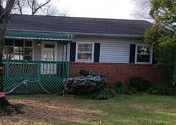  Mchenry Dr, Glen Burnie MD