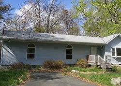  Maywood Dr, Tobyhanna PA