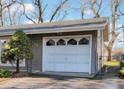 Foreclosure Listing in BELOIT AVE BRIDGEVIEW, IL 60455