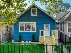 Foreclosure in  S OGLESBY AVE Chicago, IL 60649