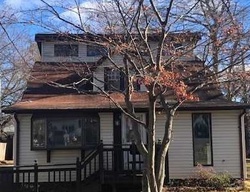  Magnolia Dr, Selden NY