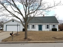 Foreclosure Listing in GRAYFOX CT WAUKESHA, WI 53188