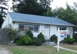 Foreclosure Listing in ARTHUR AVE WEST BABYLON, NY 11704