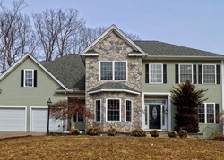  Holland View Dr, Southington CT