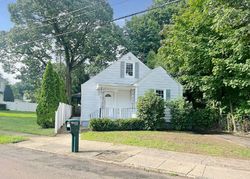 Foreclosure in  HIGHVIEW AVE West Haven, CT 06516