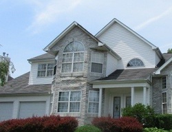 Foreclosure Listing in SUMMERFIELD DR HOLTSVILLE, NY 11742