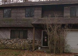  Hastings Dr, Ridge NY
