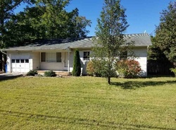 Foreclosure Listing in LIGHTHOUSE DR MANAHAWKIN, NJ 08050