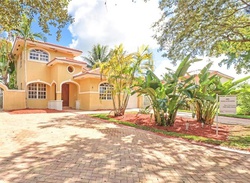  Nw 87th Pl, Hialeah FL