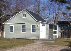 Foreclosure Listing in SHORE RD SOUTHAMPTON, NY 11968