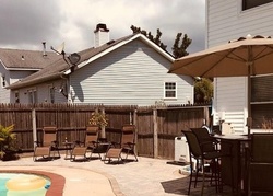  Hollybrook Dr, Tuckerton NJ