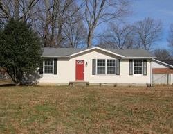 Foreclosure Listing in JULIE DR CLARKSVILLE, TN 37042