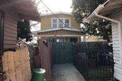 Foreclosure Listing in E 40TH PL LOS ANGELES, CA 90011